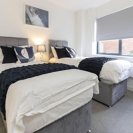 Linacre 11 - Modern 2 Bed Behind The Cathedral With Free Parking And Fast Wifi Lägenhet Exeter Exteriör bild