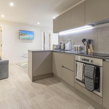 Linacre 11 - Modern 2 Bed Behind The Cathedral With Free Parking And Fast Wifi Lägenhet Exeter Exteriör bild